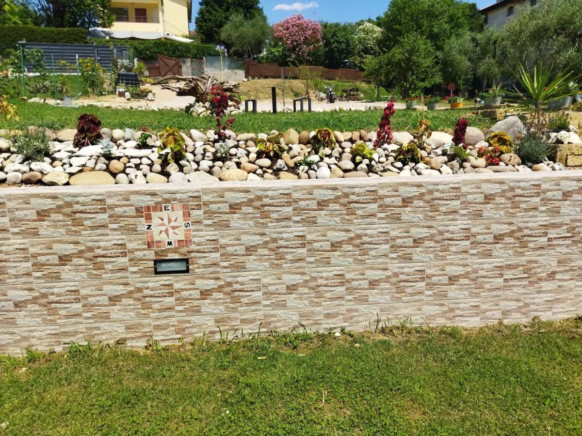 Апартаменты Rosa Dei Venti Sul Garda Бардолино Экстерьер фото